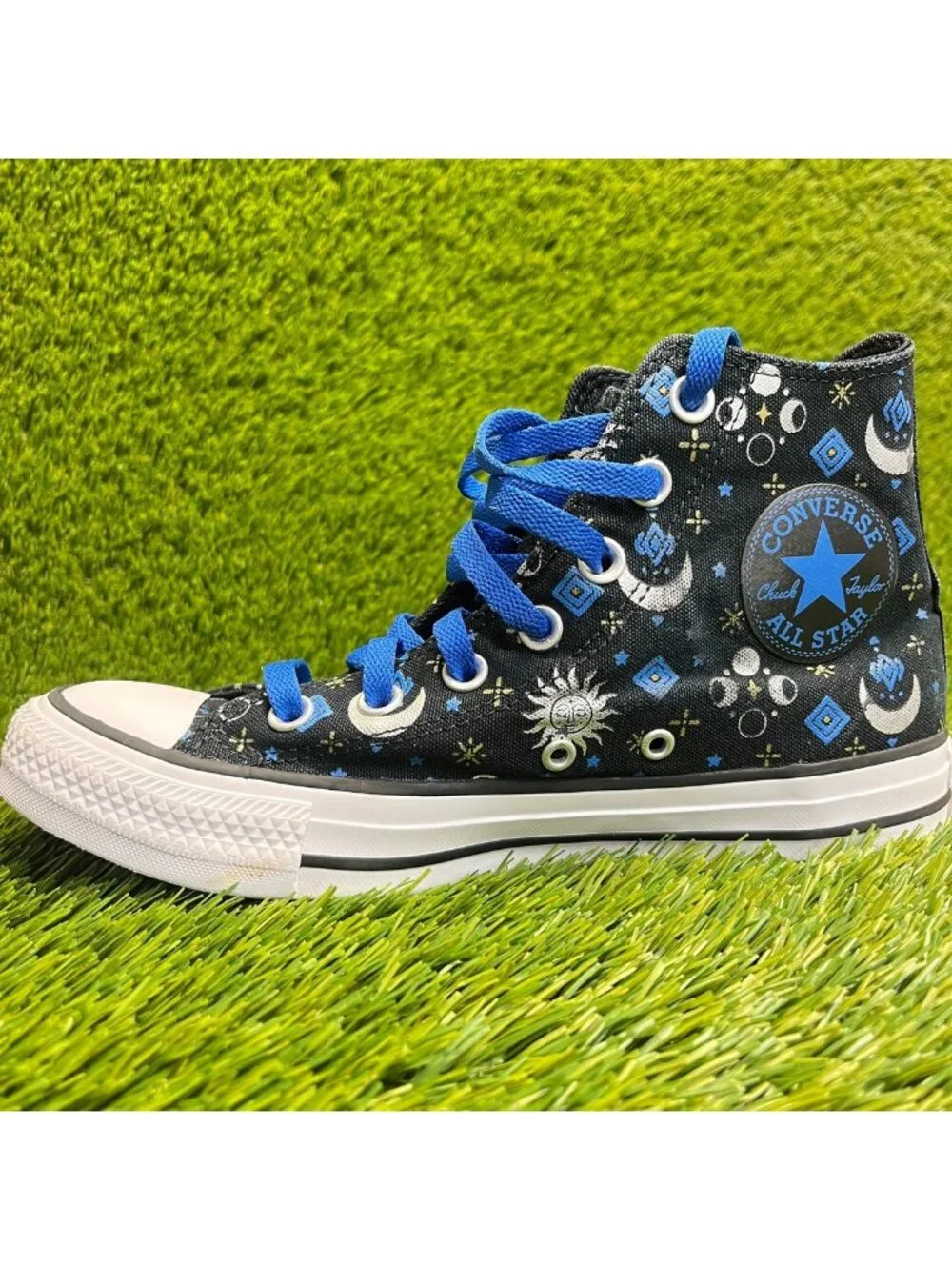 Converse Chuck Taylor All Star High Womens Size 7 Black Athletic Shoes Sneakers